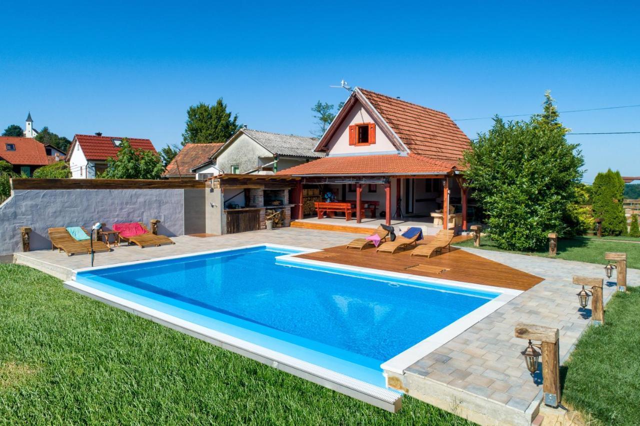 Holiday Home Dika Sveti Martin Na Muri Exterior foto