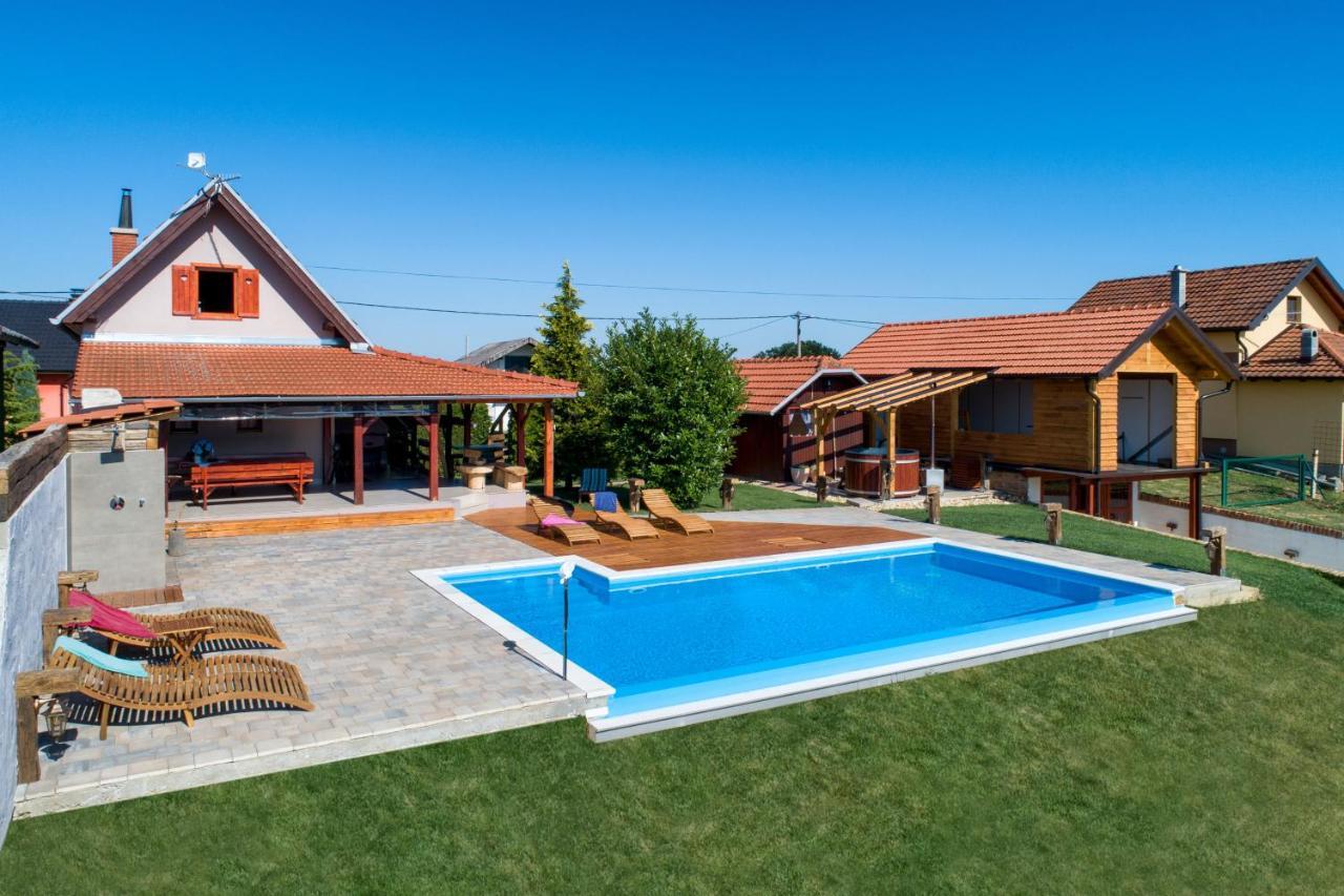 Holiday Home Dika Sveti Martin Na Muri Exterior foto